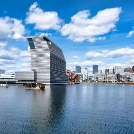 Attractive Srenga With Stunning Fjord Views And In Lejlighed